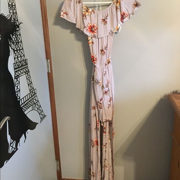 💟Off Shoulder Lilac Romper with Maxi Skirt. - Picture 2 of 3